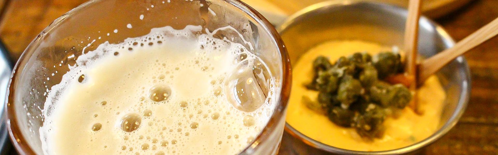 [ 國父紀念館站美食 ] Rhody's Bar & Restaurant～精釀啤酒X十種沾醬薯條、101洋蔥圈、炸雞翅，樣樣對味
