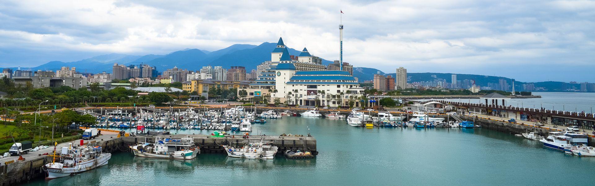 半日浮生．從歷史古今走訪城市之河：淡水