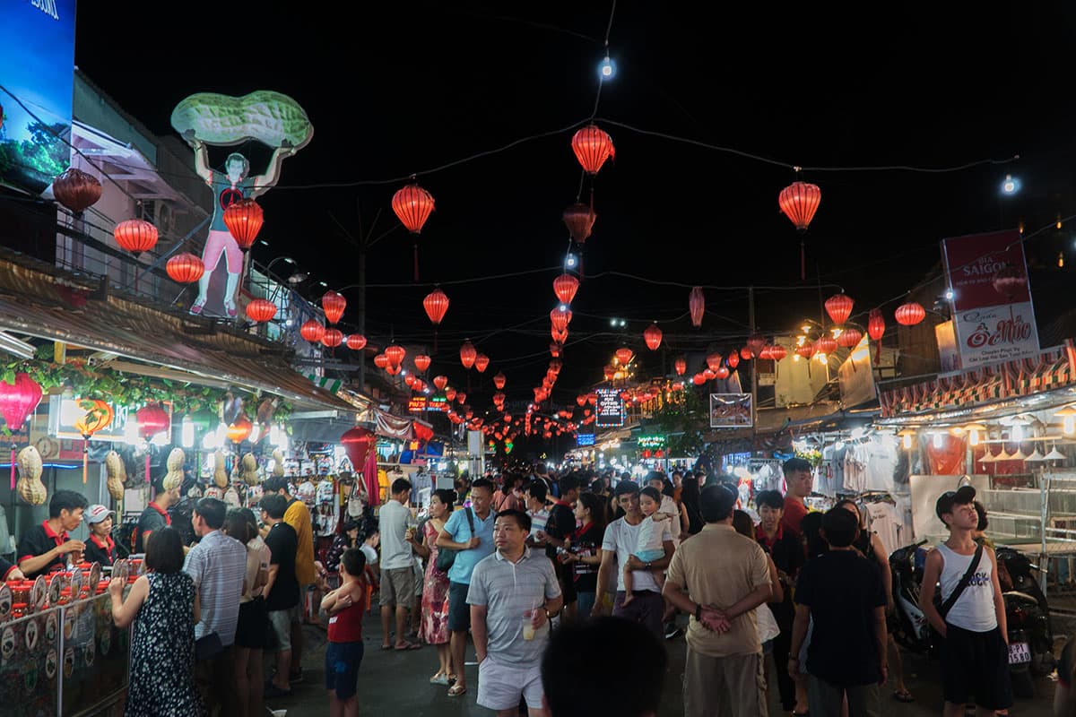 越南富國島｜來去富國島迺夜市！看看台灣人開的冰店如何擄獲越南人的心