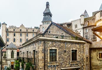 來越南峴港避暑，住在城堡中——巴拿山 Mercure 旅館