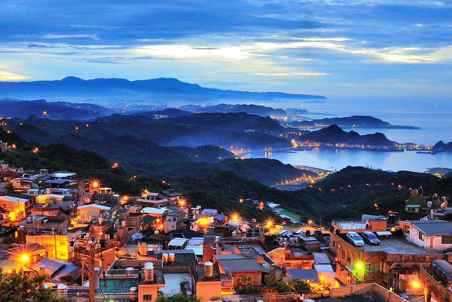 中秋賞月出遊景點推薦！海景、山景、市景、夜景一次收