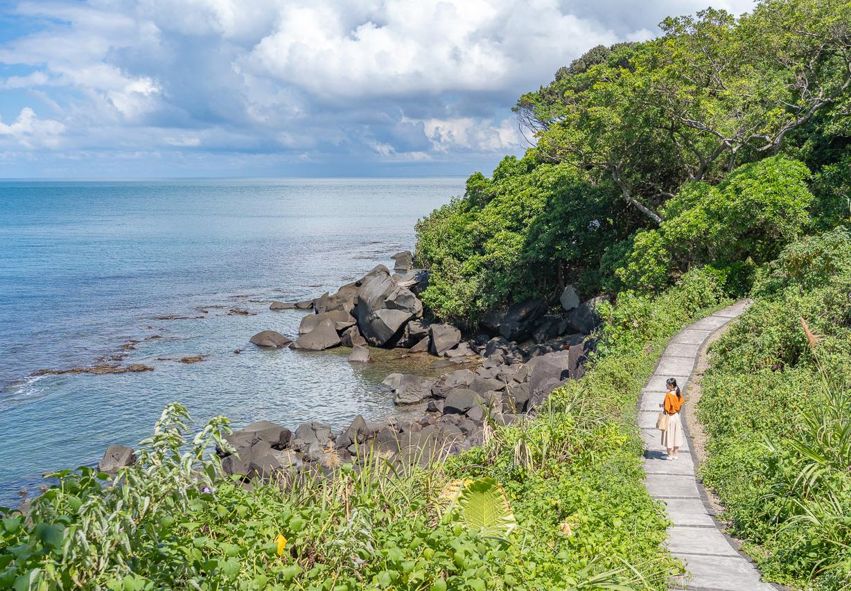 新北・麟山鼻步道｜無敵海景愜意散步，富基漁港吃新鮮海產