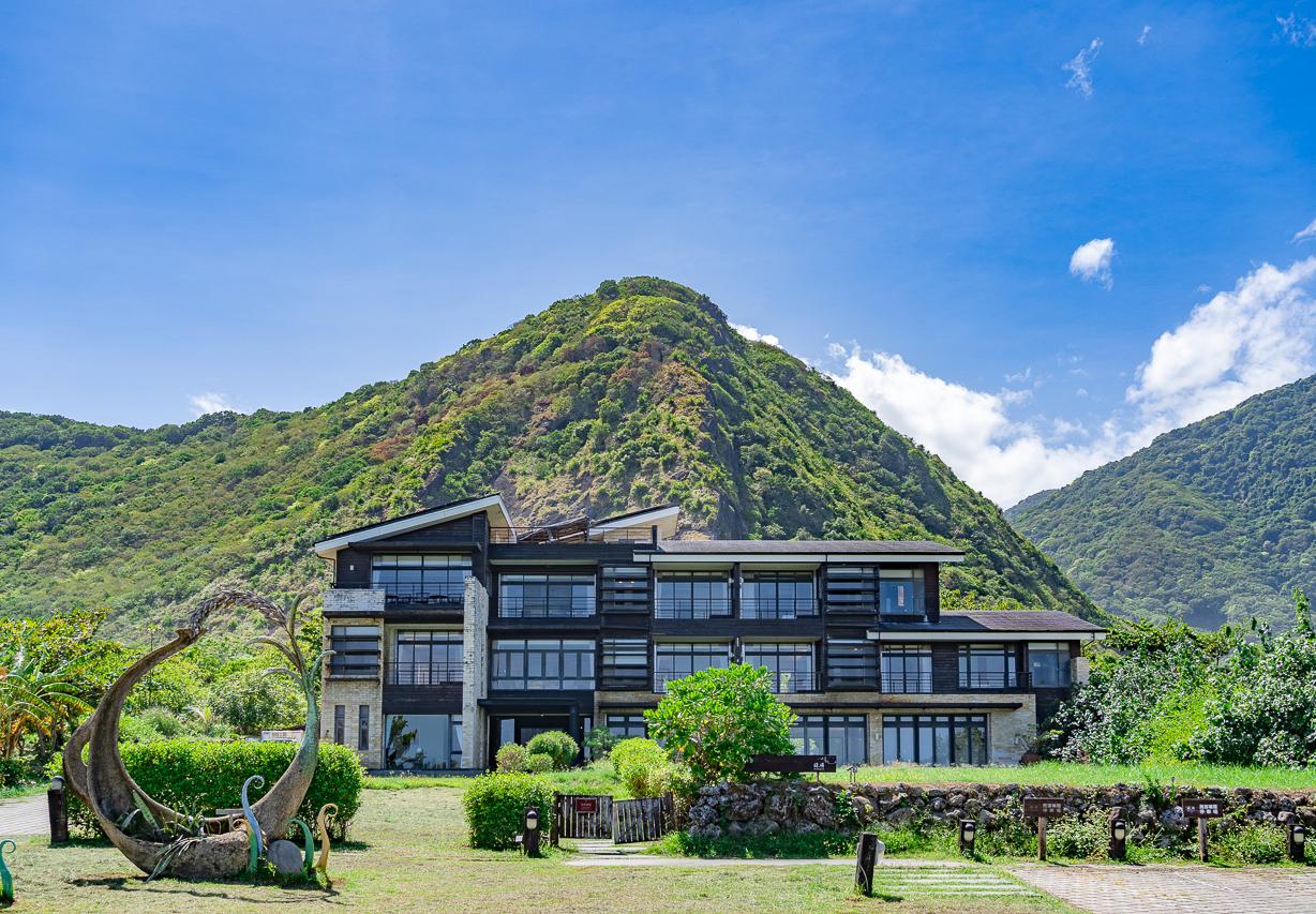 花蓮・石梯坪｜找一片療癒海景——緩慢石梯坪、海桐小屋心得體驗