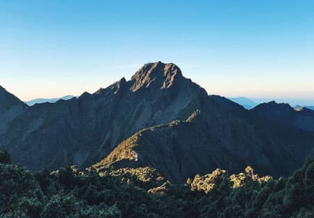 南投・玉山主峰｜人生必去的一趟旅程，3952m，站上台灣最高峰