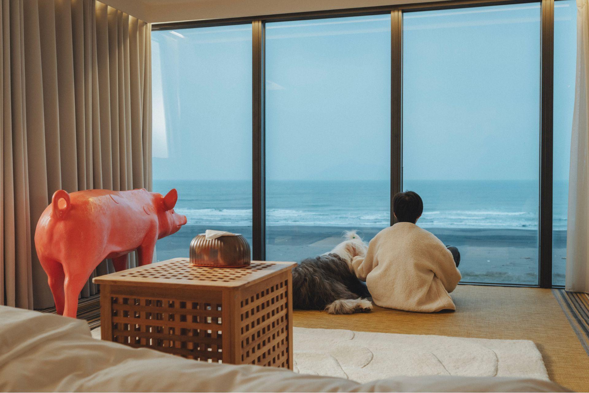PLAY Hotel