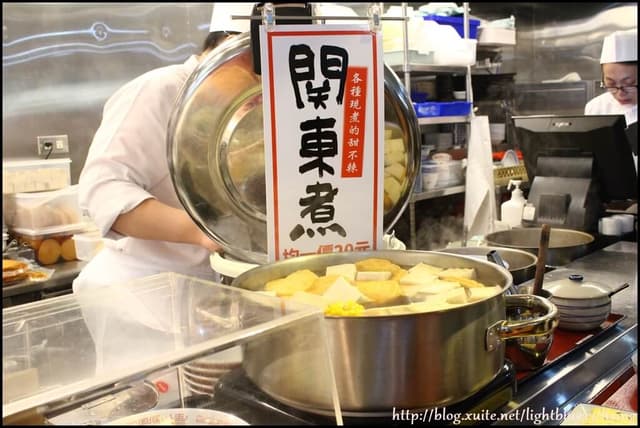 關東煮一大鍋均一價，顧客自取