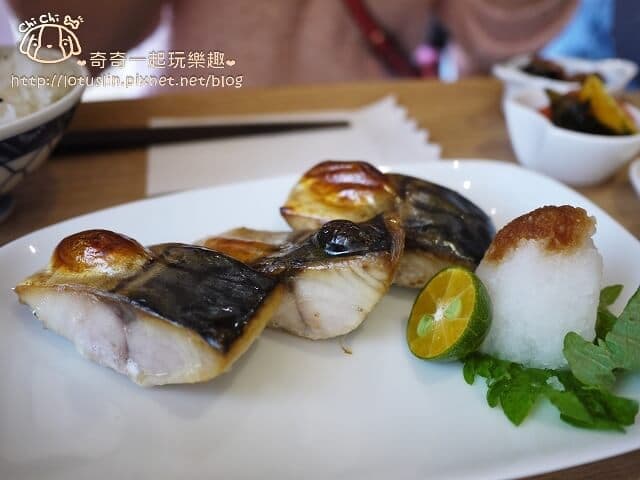 鹽烤鯖魚