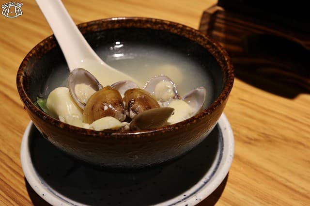 黃金蜆湯