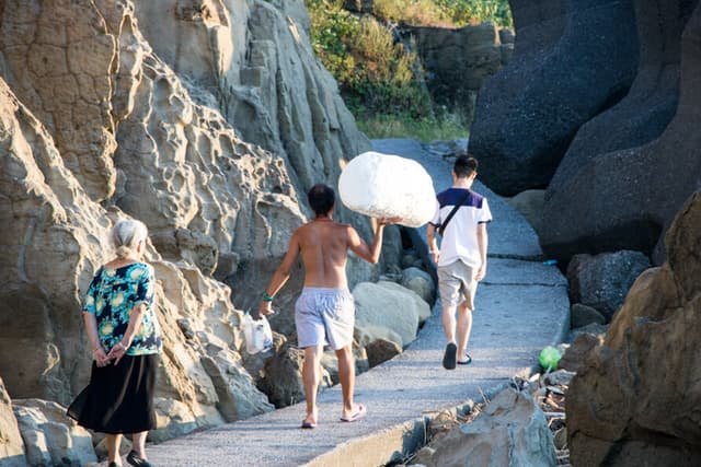 它沒有很重，但他很帥