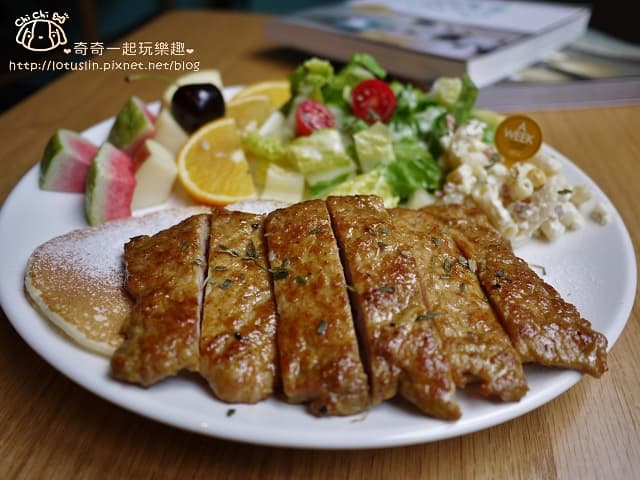 日式咖哩里肌煎餅 $200
