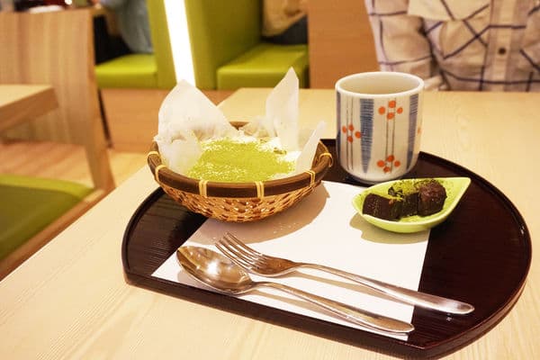 抹茶起司幕斯 $200