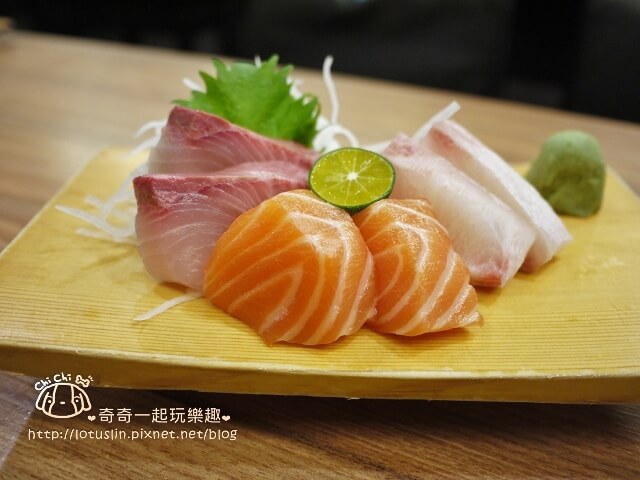 上鮮刺身盛合-綜合生魚片