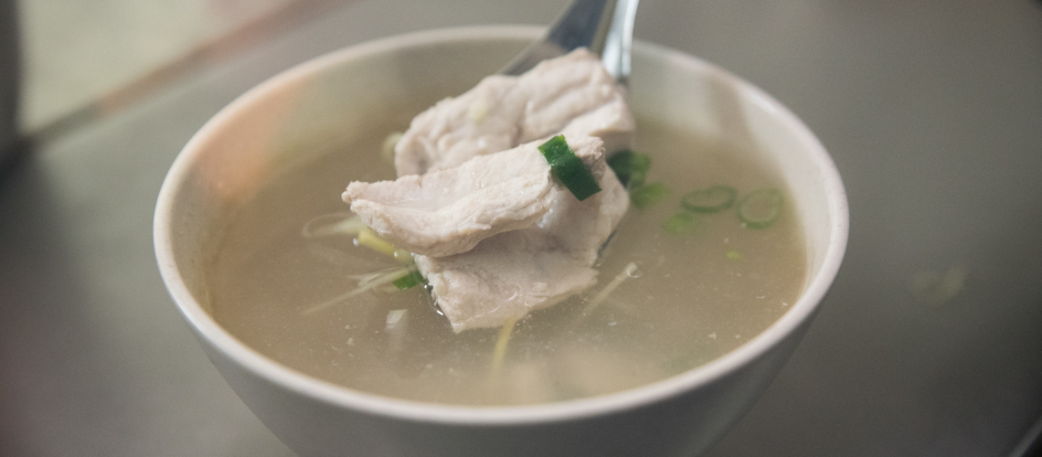 ​基隆．早餐｜基隆俞家清魚湯，指名單挑台南牛肉湯