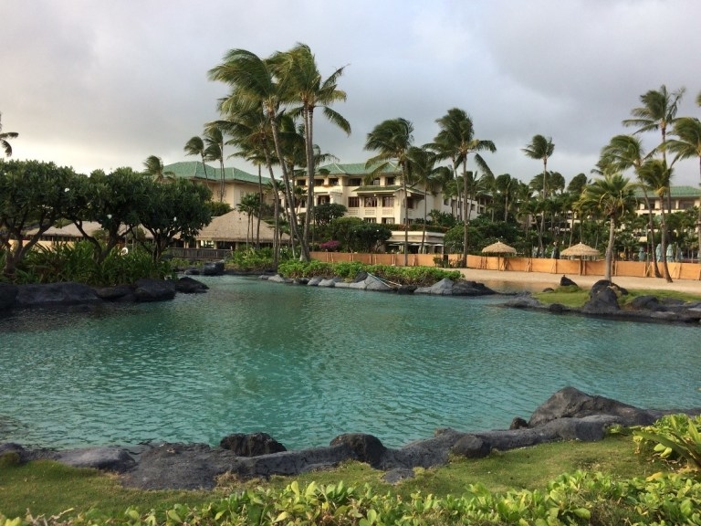 去夏威夷可愛島 Kauai 住君悅度假村，踏浪加登山