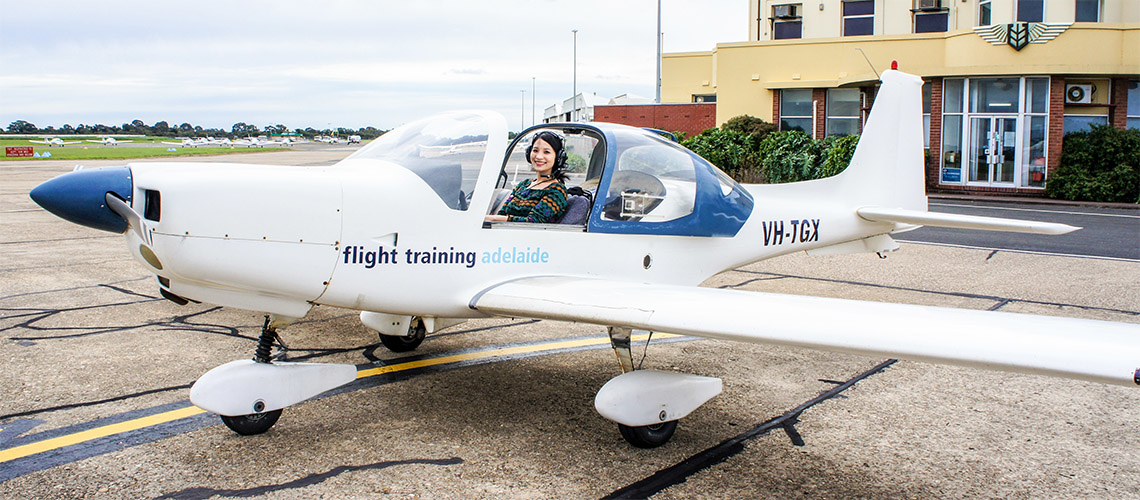 今天，我們在澳洲阿德雷德開飛機：一般人也能駕駛的飛行體驗！