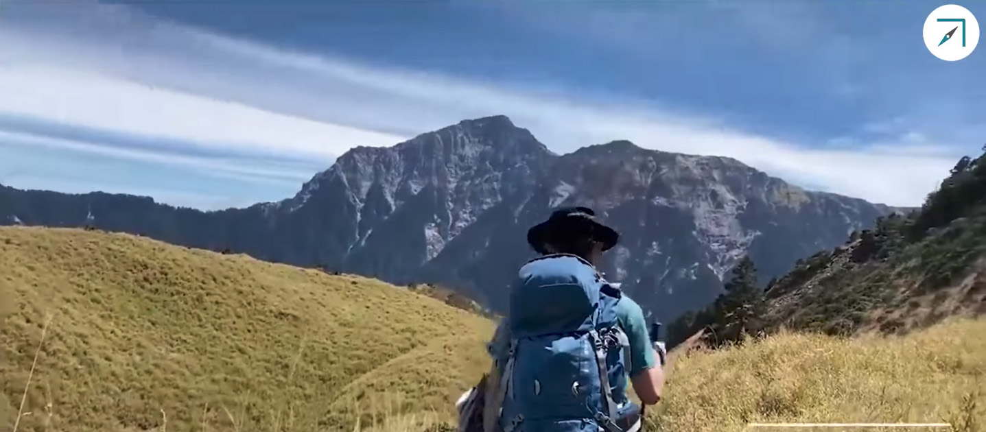 高難度百岳路線：奇萊北壁下屏風山－－橫渡小死亡稜線、神奇洞穴、大門牙及雙塔（影片）