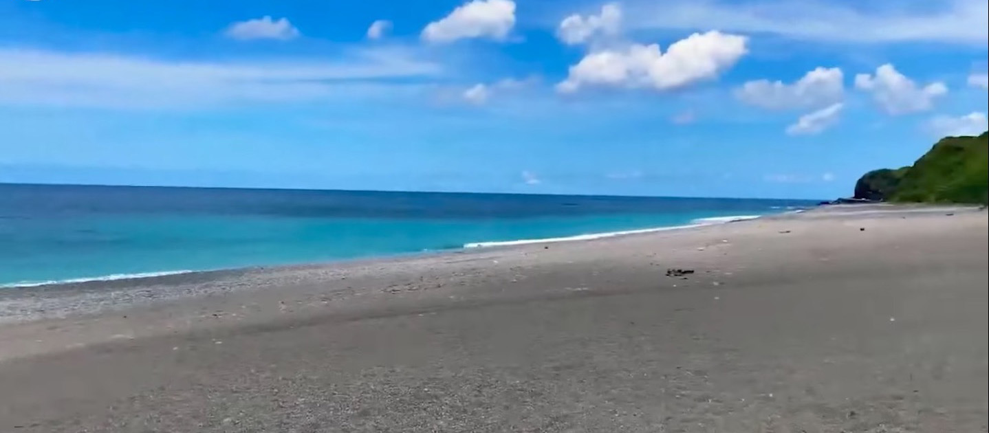 恆春的秘密海灘－－旭海沙灘、小巴里島岩（影片）