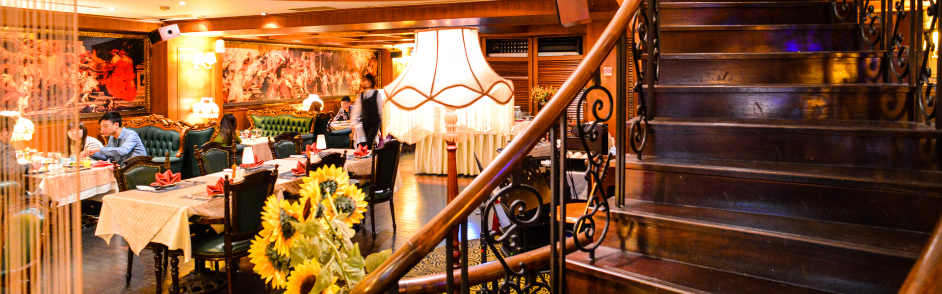茶水巴黎西餐廳 適合慶祝情人節、紀念日的歐式古典餐廳 (近宜蘭火車站、東門夜市)