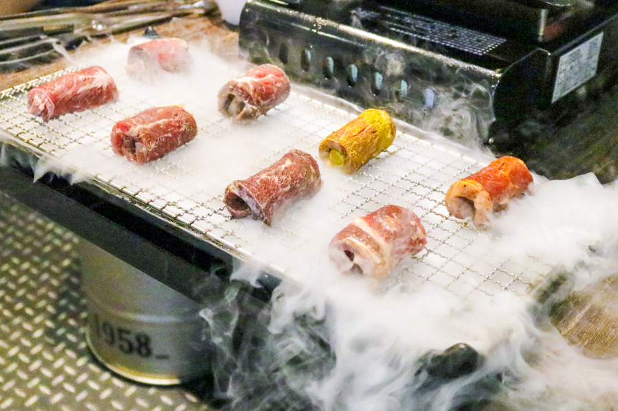 【南京復興．韓式料理】啾哇嘿喲，騰雲駕霧的八色牛肉們
