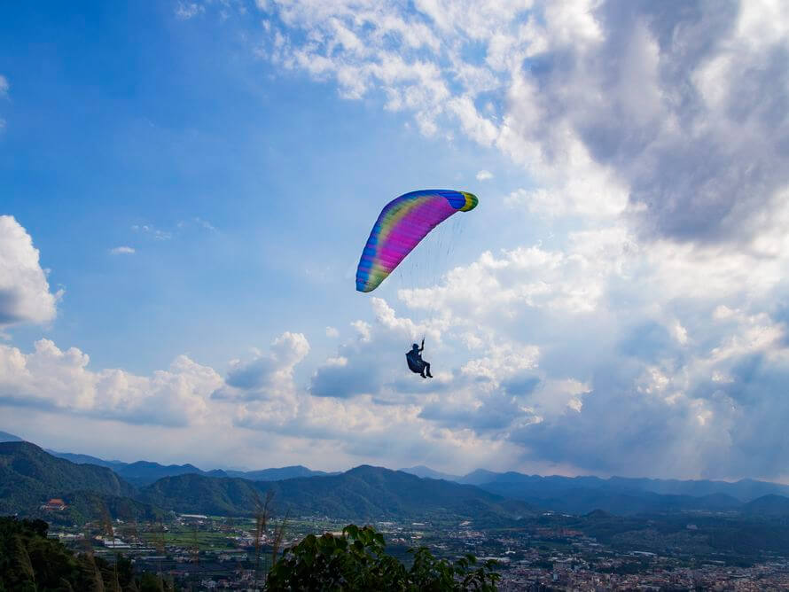 南投埔里．極限運動｜FLY TAIWAN帶你乘風挑戰自我，虎頭山雙人飛行傘體驗