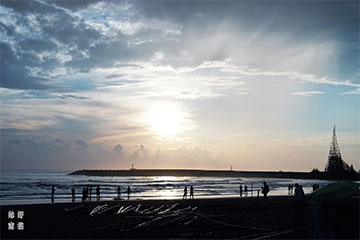 台南最適合放空與欣賞夕陽的海灘——「漁光島」