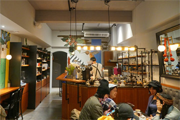Rufous Coffee Roaster 2 店：六張犁站旁、氣氛一流的美好咖啡廳