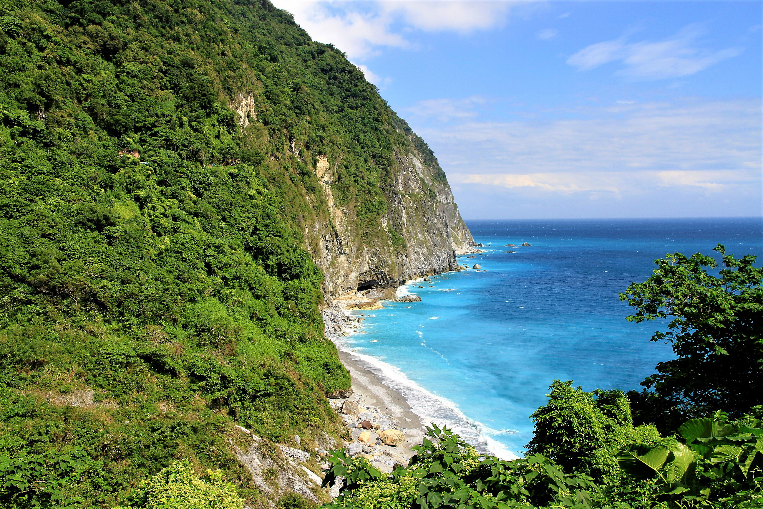 從台灣出發，來場花東小旅行吧！清水斷崖、雲山水、松園別館