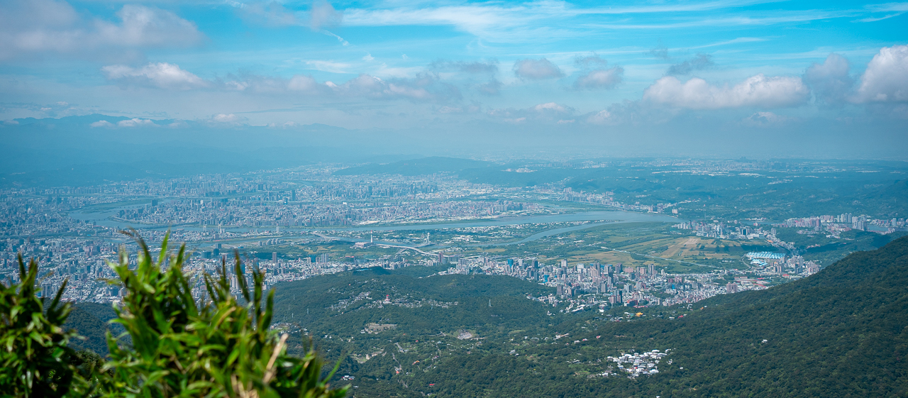 新手都能爬！裝備、路線介紹，台北市第一高峰「七星山」登山攻略